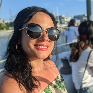 Meet your Posher, Amy